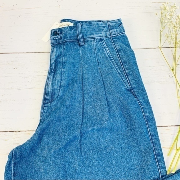 Madewell pleated wide leg jeans. K4982 - Picture 7 of 11